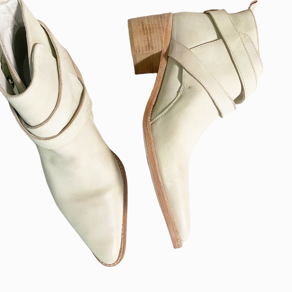 Free People Cream Ankle Boots - Picture 3 of 13